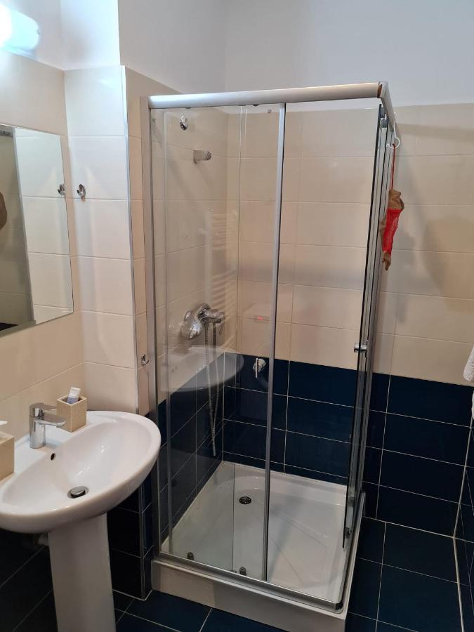 Agt Apartaments Brasov Ngoại thất bức ảnh