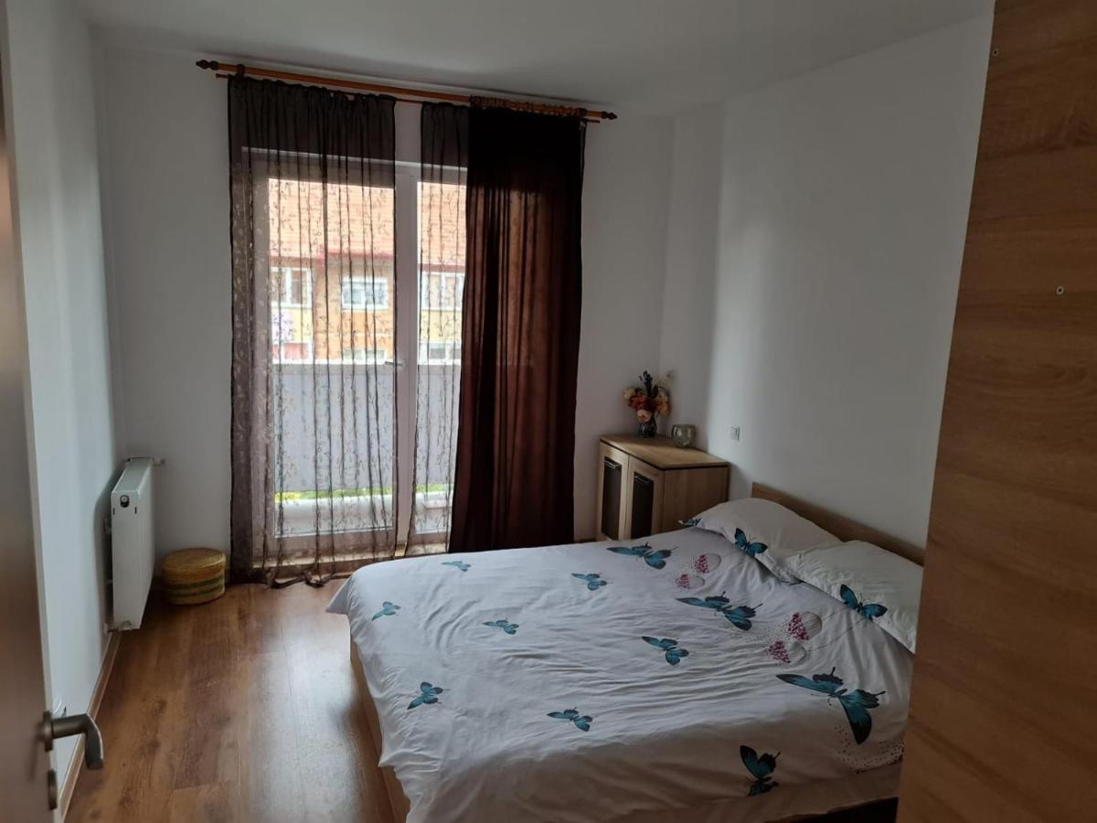 Agt Apartaments Brasov Ngoại thất bức ảnh